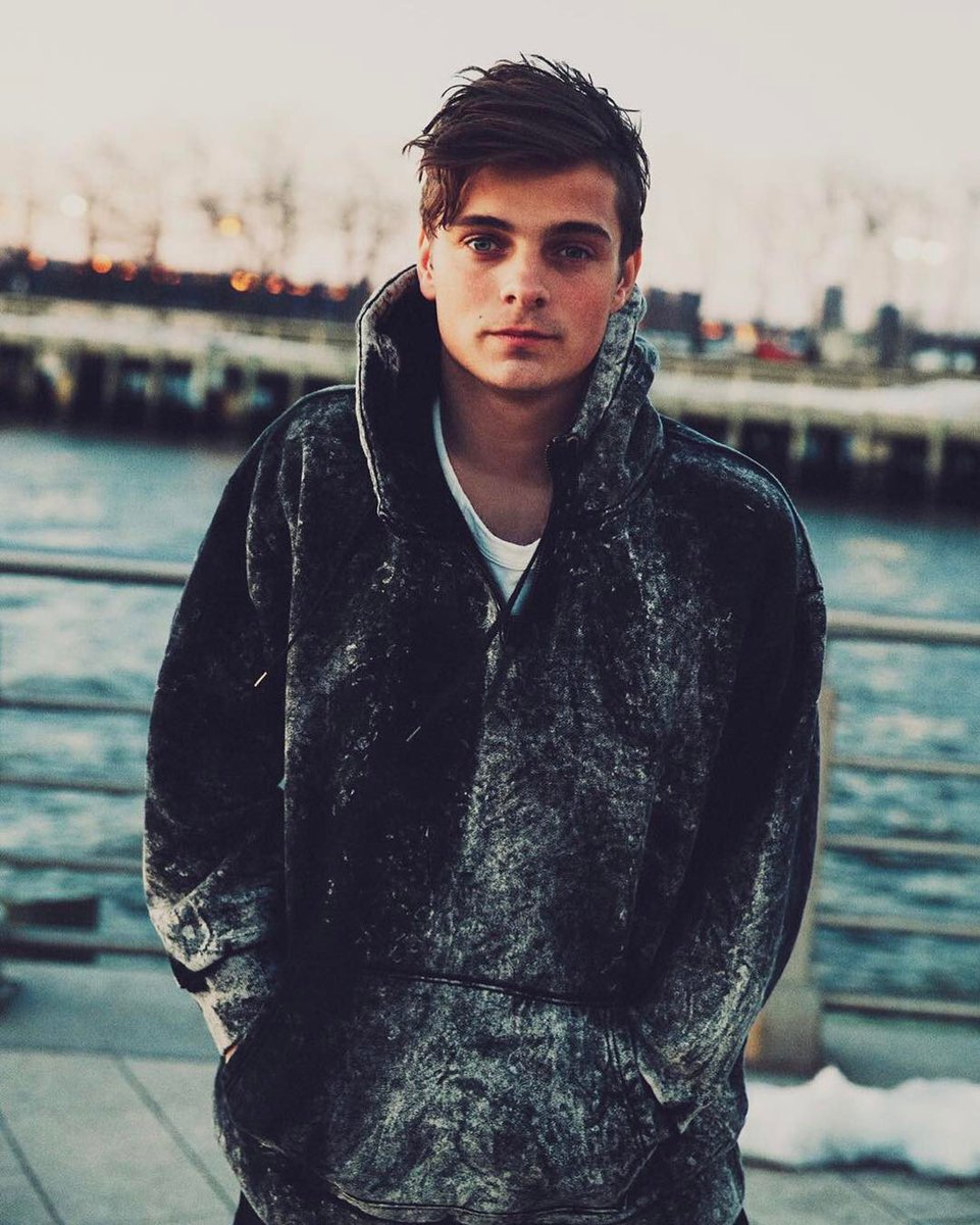 O Xrhsths ソニーミュージック洋楽 Sto Twitter 世界no 1イケメンdj Martin Garrix イケメンが止まらない 5月のedcでの来日が待ち遠しー O Xrhsths ソニーミュージック洋楽 Sto Twitter 世界no 1イケメンdj Martin Garrix イケメンが止まらない 5月のedcでの来日が待ち遠しー