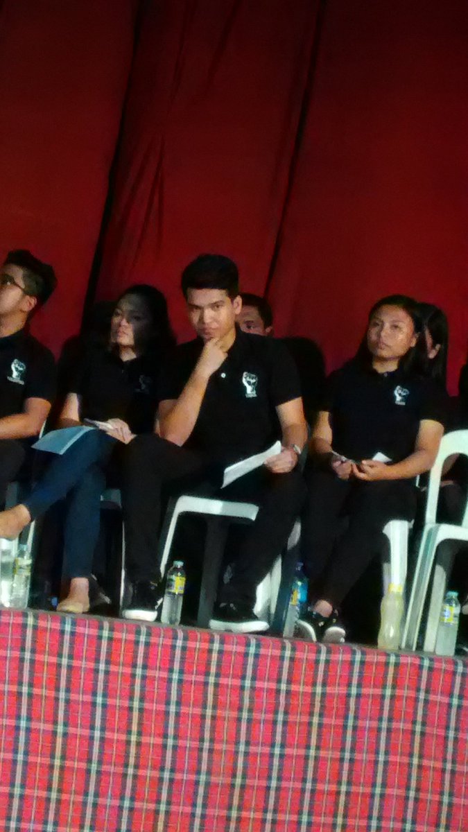 marktabol4ever's tweet image. #PogiProblems

Hot af 🔥 
Rt mo na besh 😉