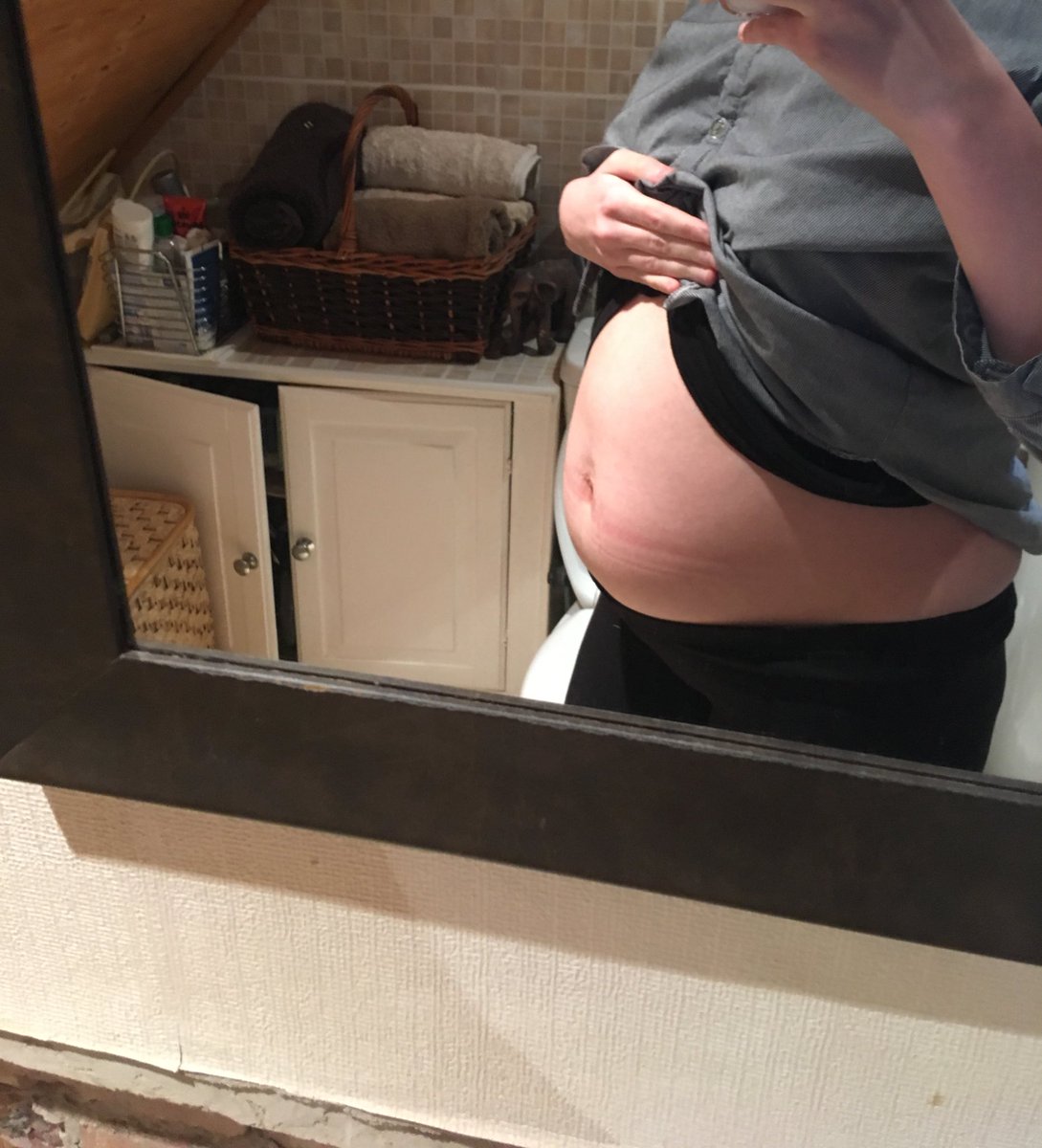 _JessicaaLx's tweet photo. Taken at 26 weeks👧🏼 currently 26+3🌸 unbelievably the best thing that’s ever happened to me and my oh💕 https://t.co/v74Y9YwNdX