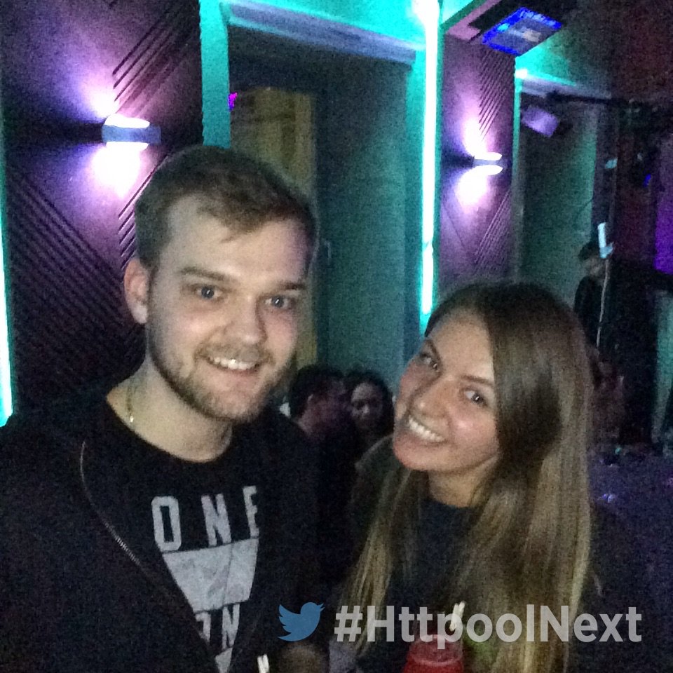 140 символов tweet media