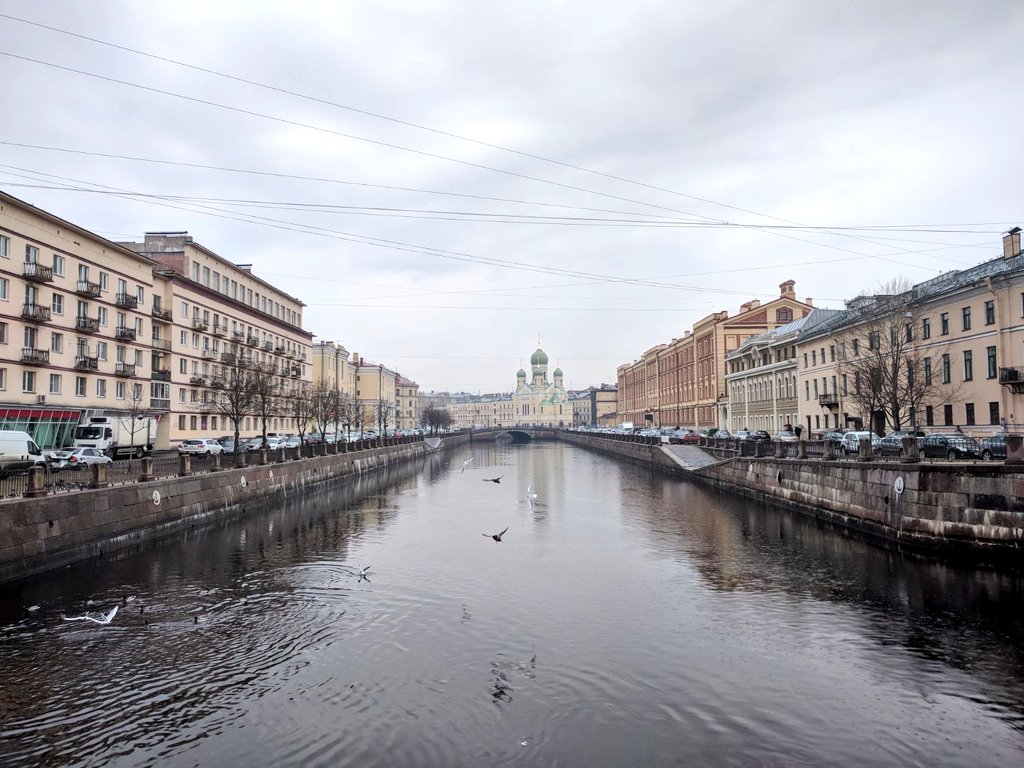 Trains2Aberdeen's tweet photo. #StPetersburg, the second largest city in 🇷🇺.  While the rain stopped, I visited a number of places.  Unfortunately, some sites are scaffolded for maintenance.
#ScaffoldingOfTheTrip https://t.co/fmqTTrAKZN