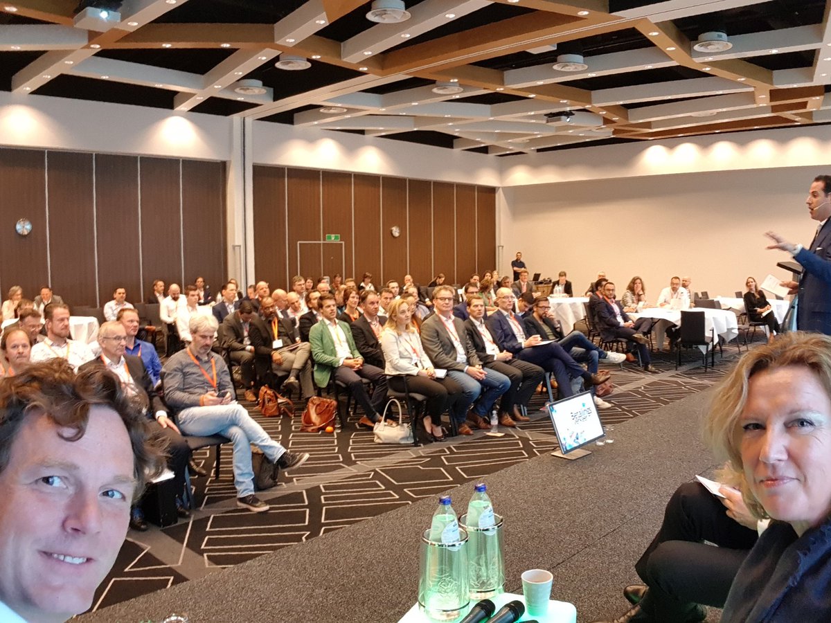arjan_bol's tweet photo. Leuk om deel uit te maken van Sidekick team op #congrestbv samen met @gijsboudewijn met dagvoorzitter @DonatelloPiras! https://t.co/XnXLiJSlAF