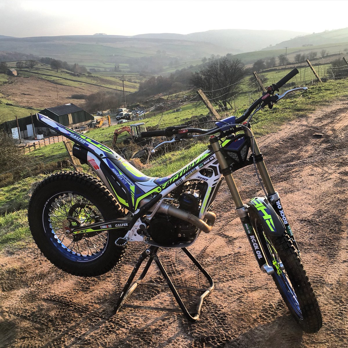 jacksheppardJS's tweet photo. Roll on some more of this!! ✊️ @MRS_LTD sport @cliceracing @rockoilnews @boyesenfactoryracing #summer #bike #sun #training #fun https://t.co/DjBdtoTcuw