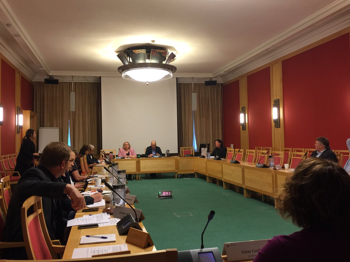 FUGforForeldre's tweet photo. Fleksibel skolestart tilpasset elevenes alder og modning må vurderes, sier FUG-leder @gunnirenmuller Barnehagelærere og foreldre må sammen vurdere. En evaluering må ta hensyn barnas og foreldrenes syn. #seksårsreformen #evaluering #fleksibelskolestart #hjemskole @utdanningsf https://t.co/xBkPeHCEOJ