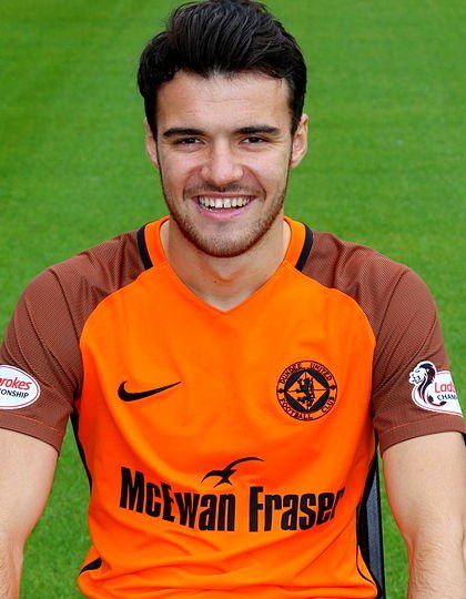 ArabArchiveDUFC's tweet photo. With his substitute appearance on Tuesday night, @ScottFraser_ played his 100th game in a @dundeeunitedfc shirt. #ArabArchive #Milestones https://t.co/Dd0ODunlA4