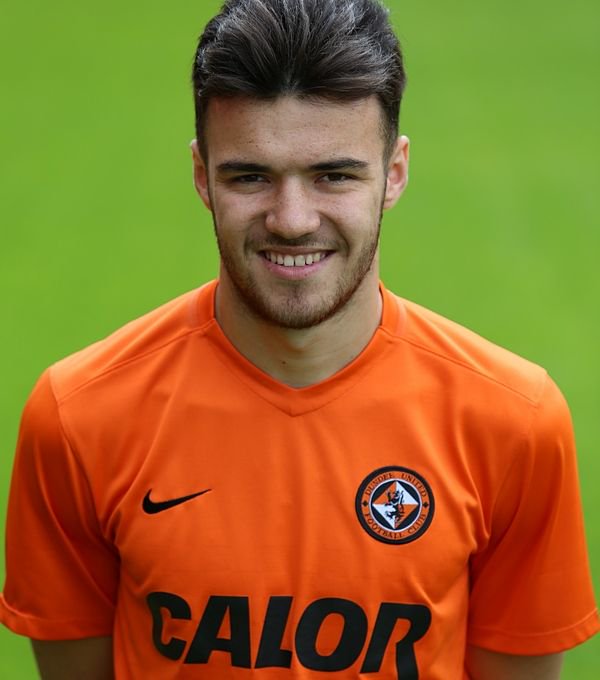 ArabArchiveDUFC's tweet photo. With his substitute appearance on Tuesday night, @ScottFraser_ played his 100th game in a @dundeeunitedfc shirt. #ArabArchive #Milestones https://t.co/Dd0ODunlA4