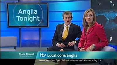 TVNewsCaps100's tweet photo. #ThrowbackThursday
#TimCurtis & @SkyRhiannon (@itvanglia) 2008
📺📺📺📺📺📺📺📺📺📺 https://t.co/F3ajVECoqV