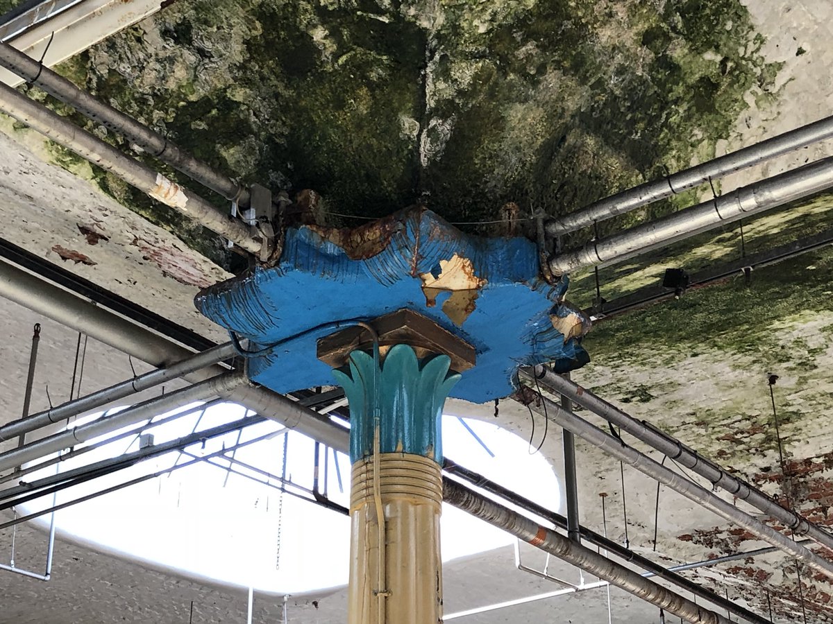 ollywainwright's tweet photo. Amazing to see inside Temple Works in Leeds, the largest indoor space in the world when it was built in 1836. Is used to have sheep grazing on the roof, with their own hydraulic lift (until one fell off). Recently acquired by CEG, it finally looks to be in safe hands 🤞🏻 https://t.co/JWQ8boNjQ6