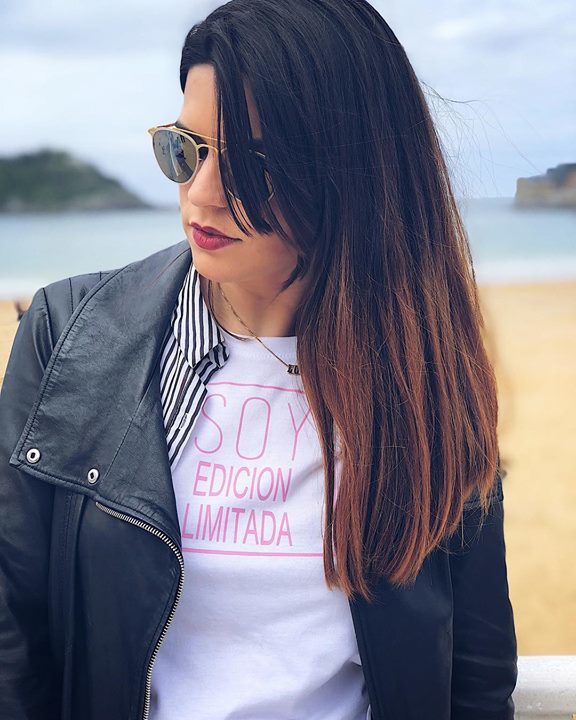 EresPioCCa's tweet photo. ¿Quieres conseguir tu camiseta 
SOY EDICIÓN LIMITADA ? 
🌸🌸🌸🌸

Haz tu reserva aquí 👉🏼👉🏼👉🏼
WhatsApp 696 82 81 81 

#piocca #camisetas #frasesmolonas #soyedicionlimitada #rosa #diseño #desing #primavera #moda #sansebastian #almeria #pioccaviajero #pioccaporelmundo https://t.co/JQ1prxYhJh