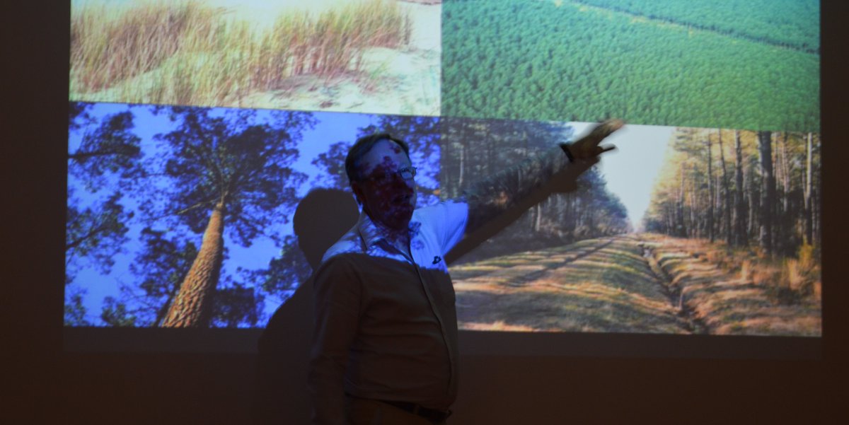 efiplant's tweet photo. #ExExWindRiskDay1
Barry Gardiner says that forestry here is very similar to that in Belarus - with high productivity and focused mainly on pine
but the big difference is that here forests are privately owned with state support for growers. https://t.co/t6om9AtXzo