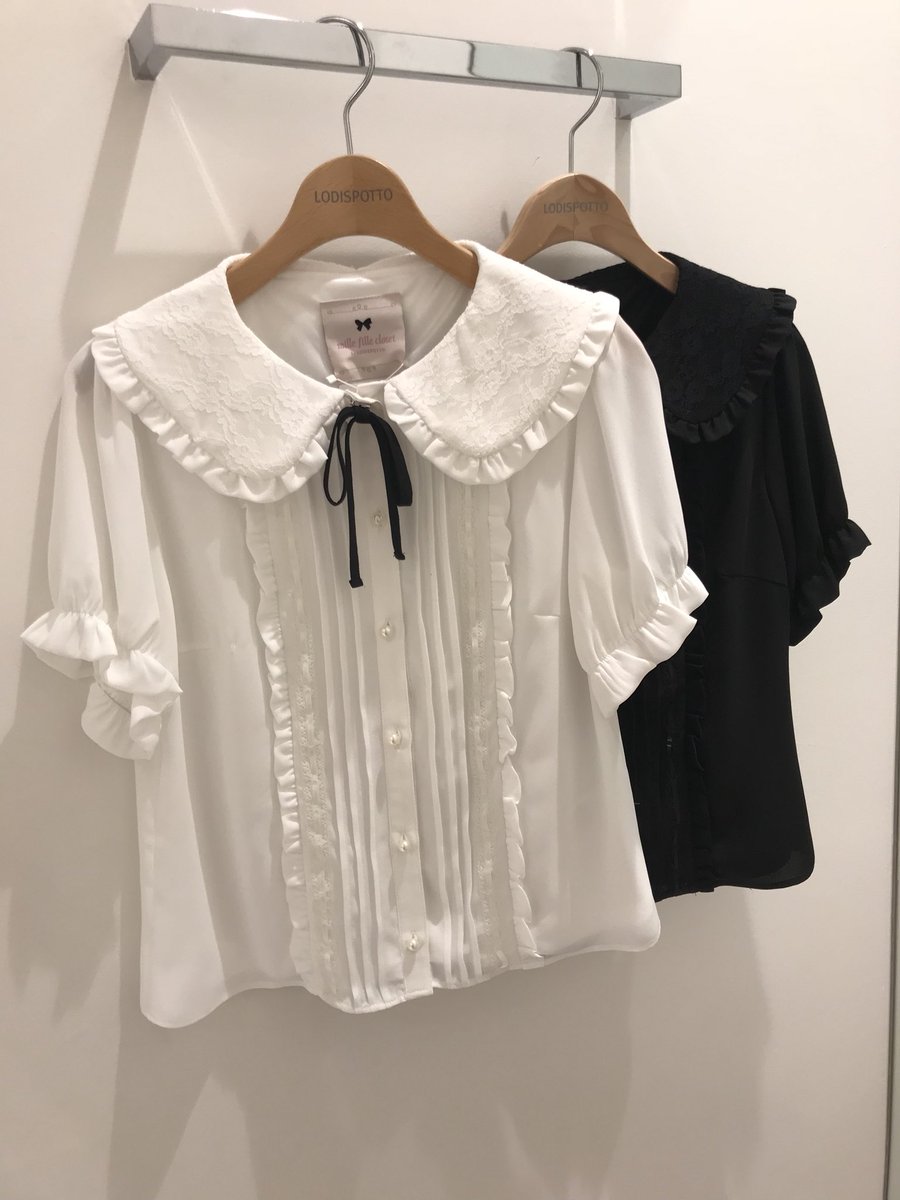 LD_sunshinecity's tweet photo. 💗mille fille closet💗

大きいレース襟がポイントの
ドーリーな半袖ブラウスです😍
リボンとレースたっぷりの
女の子の大好きが詰まった
スカートと合わせて可愛さ満点に💘✨

🎀DollyRibbonﾌﾞﾗｳｽ ¥8,900+税
🎀SweetRetroｽｶｰﾄ ¥11,800+税

#ミルフィーユクローゼット https://t.co/bKklmWTcsn
