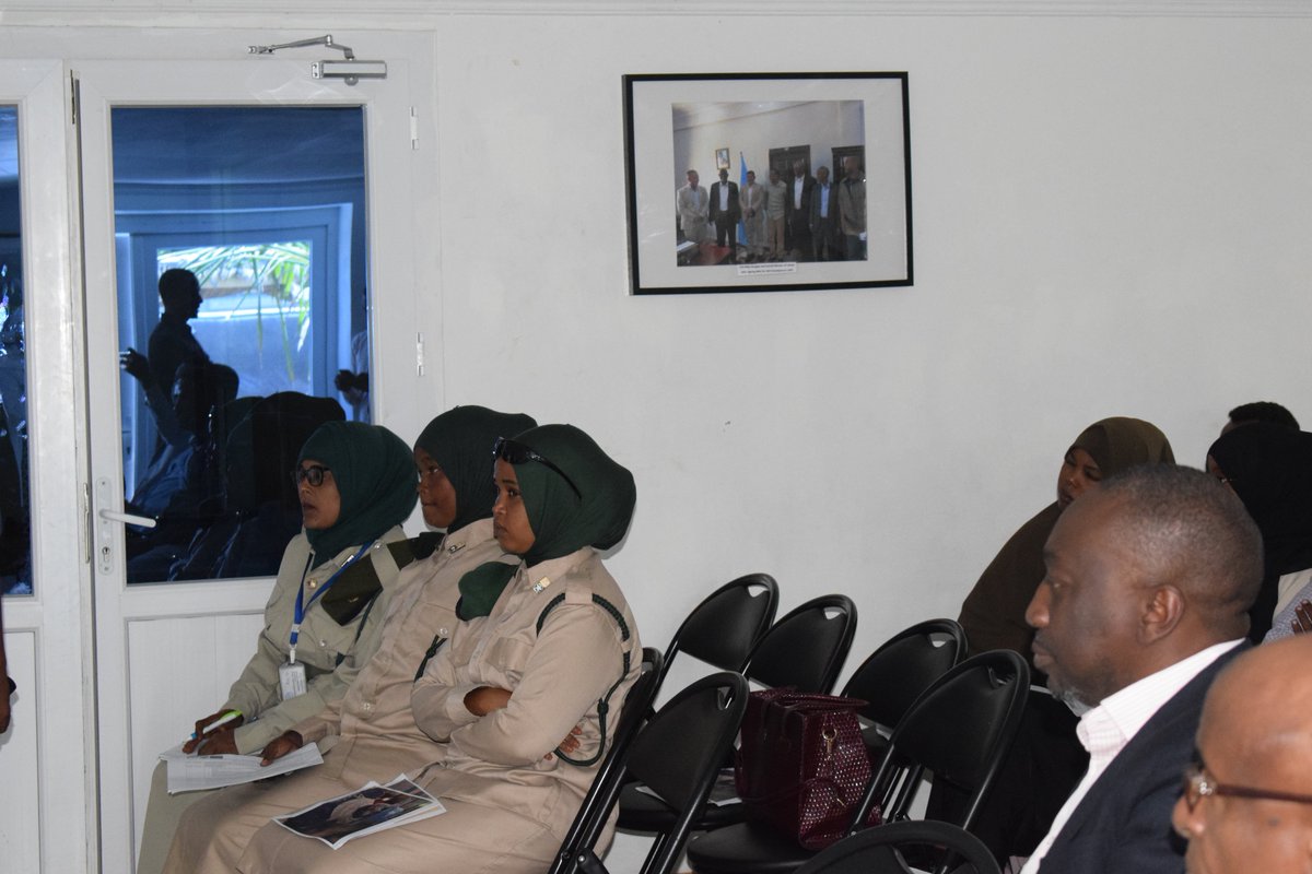 UNFPA_SOMALIA's tweet photo. The launch of the #SomaliaPeaceBuildingFund we're jointly supporting with @UNHabitat_Som attended by high level dignitaries @hon_khadija Minister of Youth &amp; Sports &amp; @UNdeClercq in support of young people's participation in #Somalia's development https://t.co/6TuHsVnFei