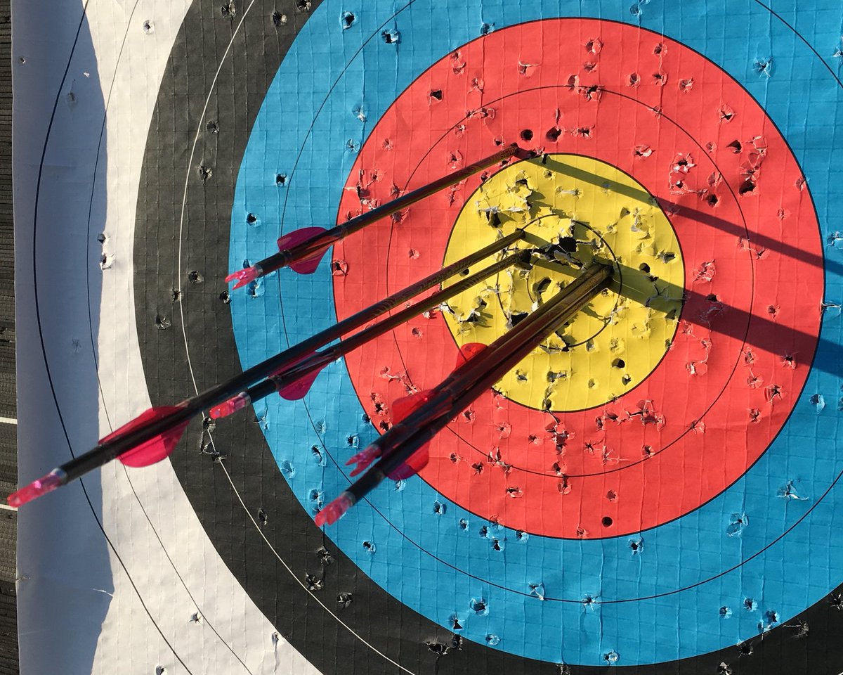 Hey <a href="/worldarchery/">World Archery</a> there’s always one right? #compoundproblems
