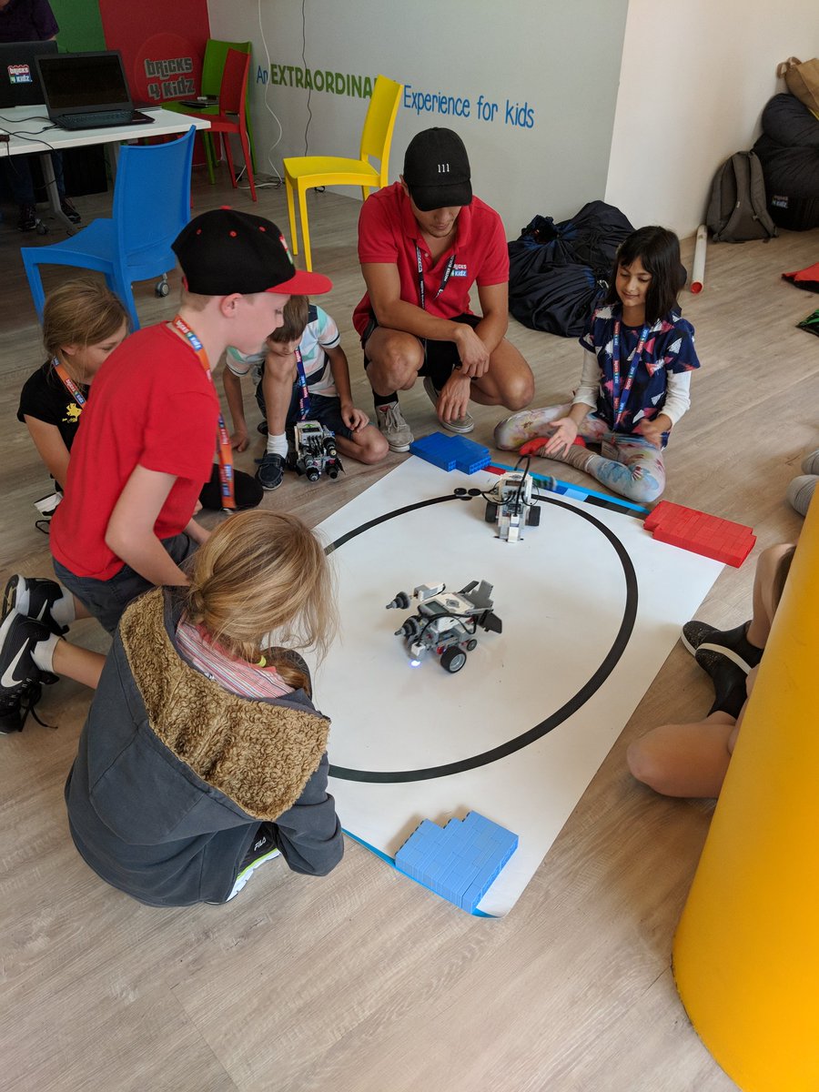 Lego Coding camp during school holidays ! #acuedu_p