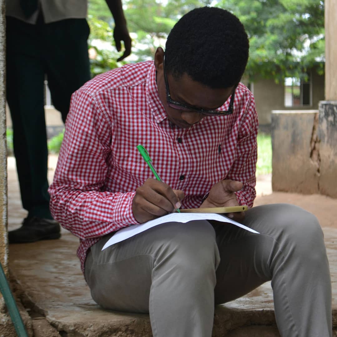 Mema_Afrika's tweet photo. Planing..............................🤔
.
.
.
Organizing........................📝
.
.
.
Training............................🗣
.
.
.
🇨 🇭 🇦 🇳 🇬 🇪🌍🌐

#MyPrideDuringMenstruation 
#KataaMimbaZaUtotoni 

@EW_Tanzania @EleaProduct @rosemmbaga @EW_Tanzania https://t.co/24VYiK95ZE
