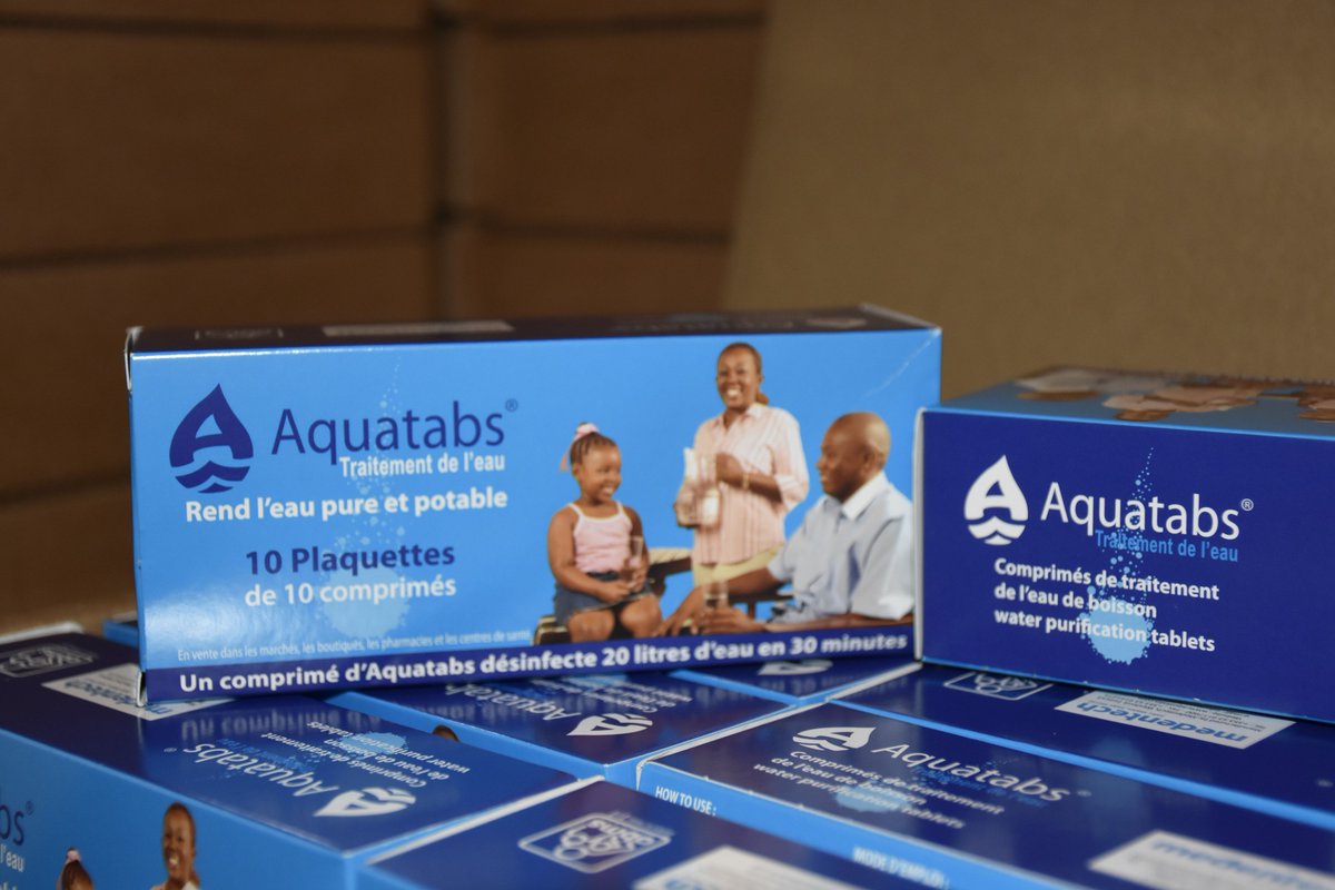 ******** POURQUOI UTILISER Aquatabs? ************
Aquatabs est un comprimé à base de chlore pour le traitement de l'eau au point d'utilisation. Il permet de désinfecter une eau dont la qualité est inconnue ou douteuse afin de la rendre potable. Appelez gratuitement le 7344.