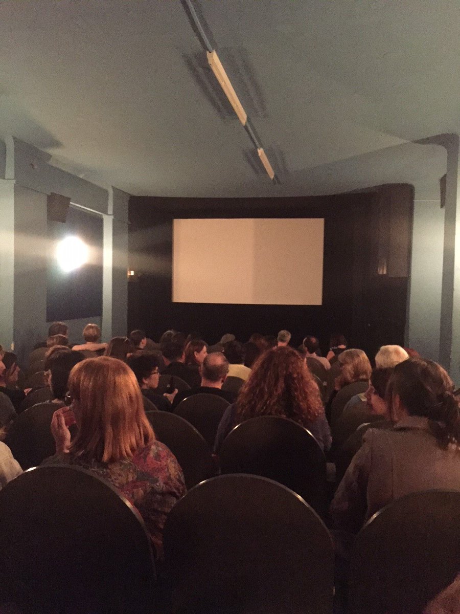 irlembberlin's tweet photo. Looking back to a great evening with inspiring Irish short films in Kino Moviemento yesterday. A big thank you @DublinDocFest, @IFI_Dub and @kinomoviemento for their support and making the event possible. 🇮🇪📽️#IrishFilm #Cinema #IrelandGermany https://t.co/R2RVHZJaVN