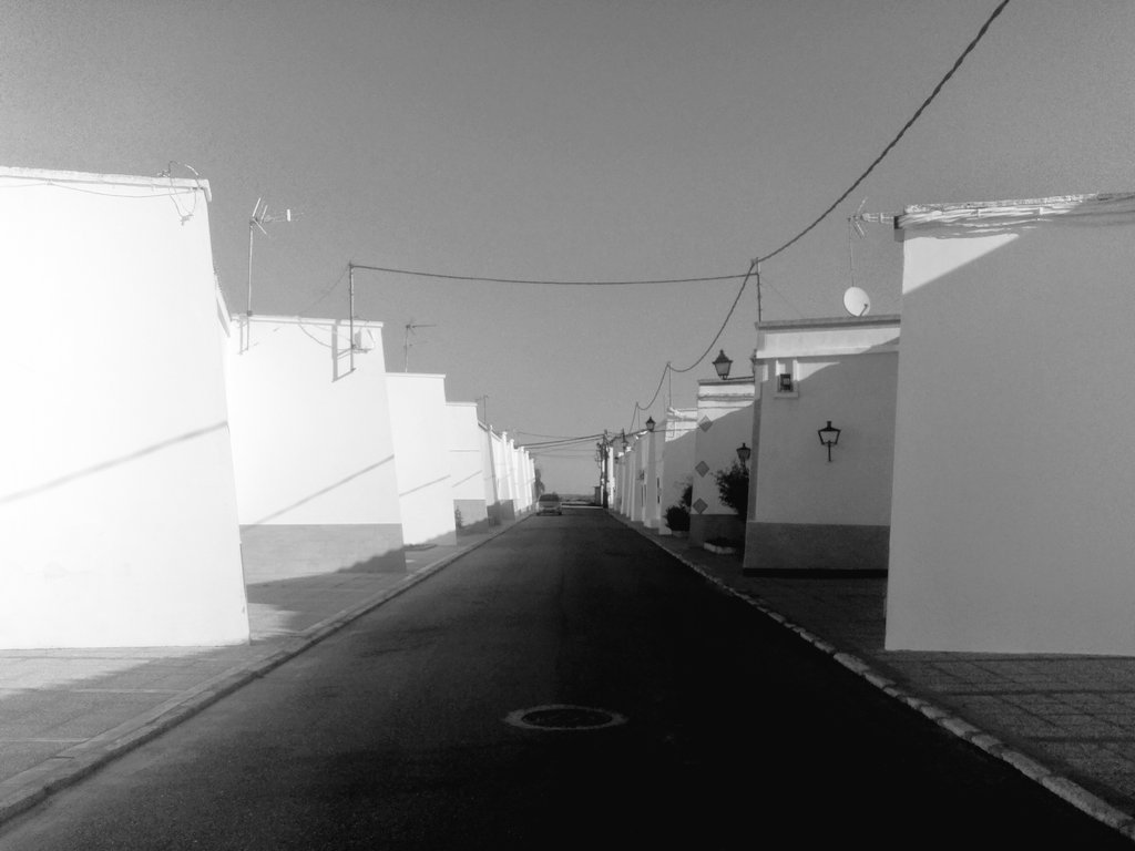 milena_fotoarq's tweet photo. #JuevesDeArquitectura Hoy preciosa visita a los #PueblosDeColonización de Extremadura con el @xdocomomo2018 @DOCOMOMOIberico 😍 https://t.co/VLkj9b0mCm
