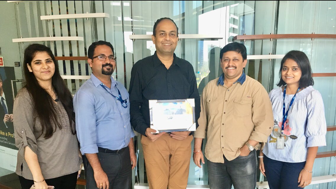 anil_marali's tweet photo. Congratulations @Infinxinc @Vik_US_UK_IN for getting ‘EBM of the Year 2017 (West Region) – Revenue’ ✨ award for #SAPBusinesOne from @NitinParanjape @miteshrgandhi @vishalnairm @SAPIndia Mumbai office Cheers!!👍👏 #SAP https://t.co/wJbilpnP1X