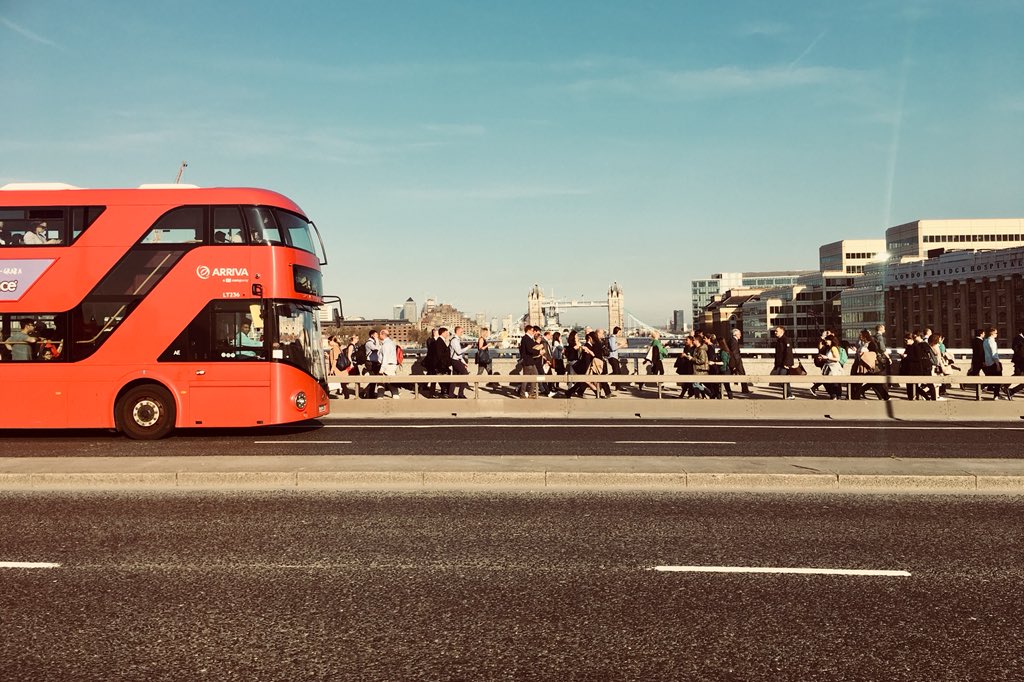 albedomedia's tweet photo. Nos hemos venido a Londres, donde Sony dará a conocer esta noche todos los ganadores de los #SWPA2018 , un concurso al cual se han presentado más de 320.000 fotografías @SonyEspana https://t.co/D3JQfq01oM https://t.co/A9E2jMiRLh
