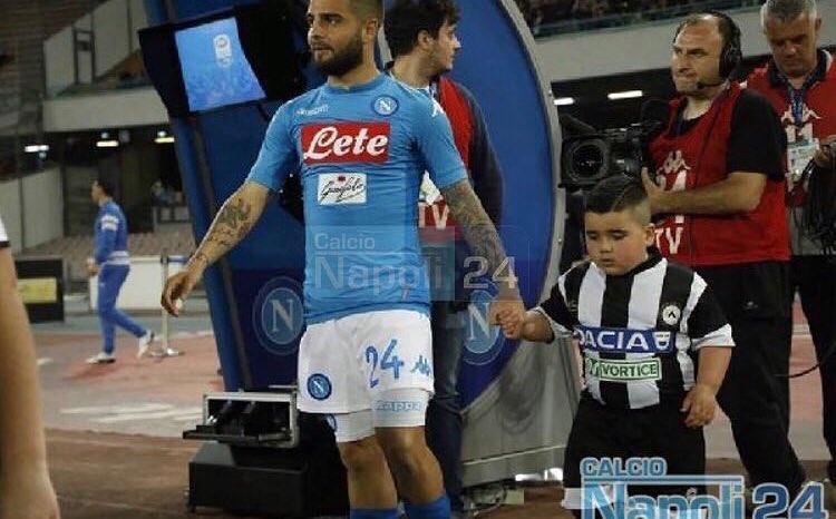 Umbertone2's tweet photo. Un sogno che si avvera #tiamo #lorenzo #insigne #umbertone #love #napoliudinese #milik #sarri #mertens #diawara #tonelli #albiol https://t.co/s7mBnTL3Gf