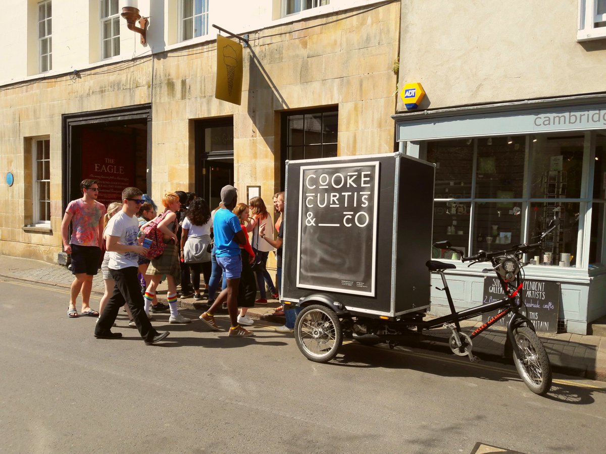 Question:when getting ice cream from @jacks_gelato to cool down a hot days work with <a href="/OutspokenDeliv/">Outspoken Delivery</a> , which is the appropriate bike to collect?

Awnser: The biggest <a href="/CyclesMaximus/">CyclesMaximus</a> of course.

300+kg of ice cream capacity

#cambridge #hot #Iscream #youscream #cycling #cargobike