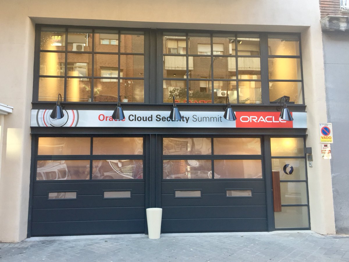 SegadeOrcl's tweet image. #OracleCloudSecurity18 #Madrid
Buen panel y agenda #SecurityInsideOut