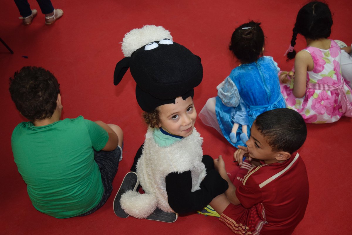 NewGenerationIS's tweet photo. What an exciting end to Reading Week! We asked our students to show their love of reading by dressing up as their favorite characters. 😍📖📚 https://t.co/nHI7Nk2uWm