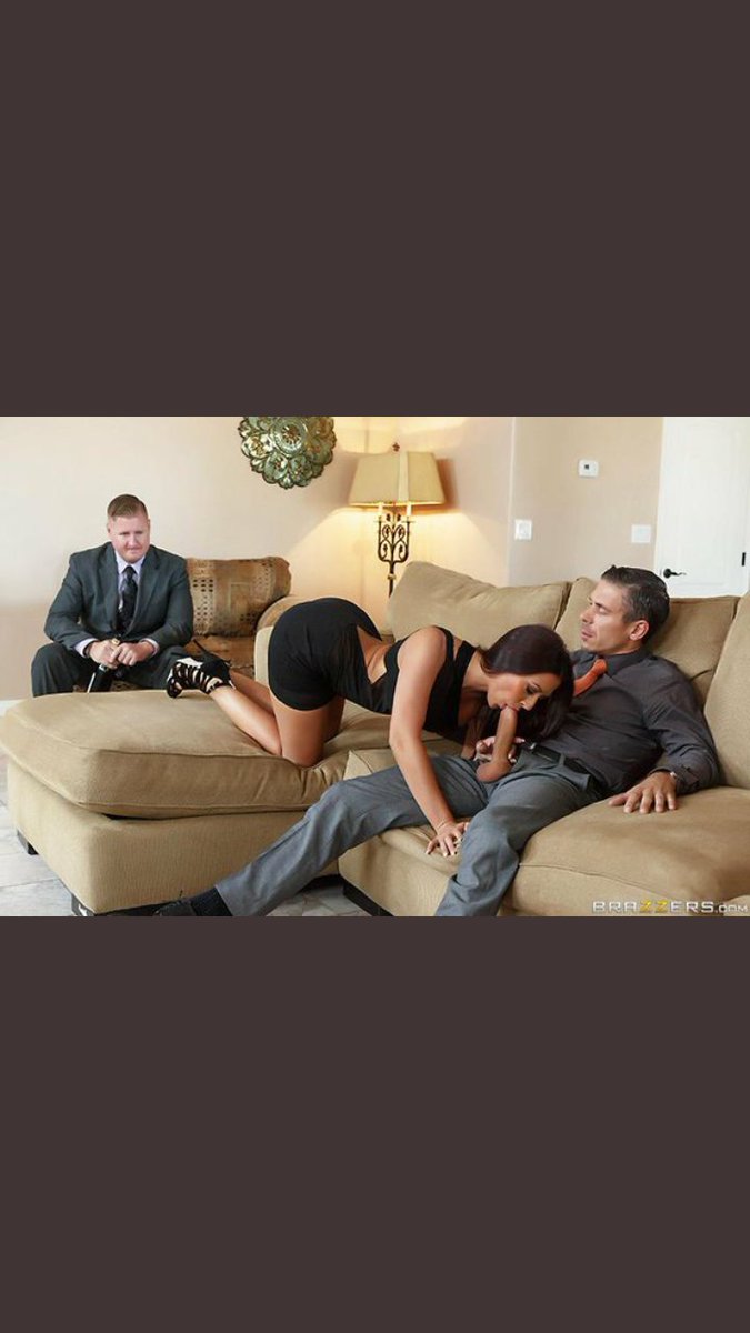 CuckoldBatman's tweet photo. 😘 https://t.co/WpvZ3cOVEA