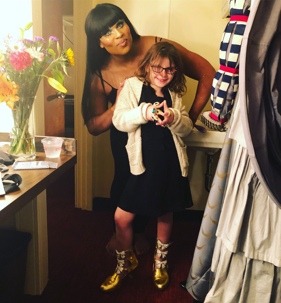 TheRachelYork's tweet photo. Always stylish @Peppermint247 posing with #thebest ...my daughter, Olivia. Olivia is modeling my chic Queen Gynecia boots by the fabulous @HOHmusical costume designer @ariannephillips #rhinestonebows #punkposh #HeadOverHeels #highfashion https://t.co/waYxIo3xvs