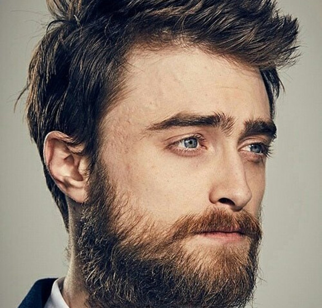 HxrryPottxr_'s tweet photo. Bonne journée à tous ! ❤️ #Lumos
M. ❤️

(@MaeliaHeart) https://t.co/bnU0TQxePV