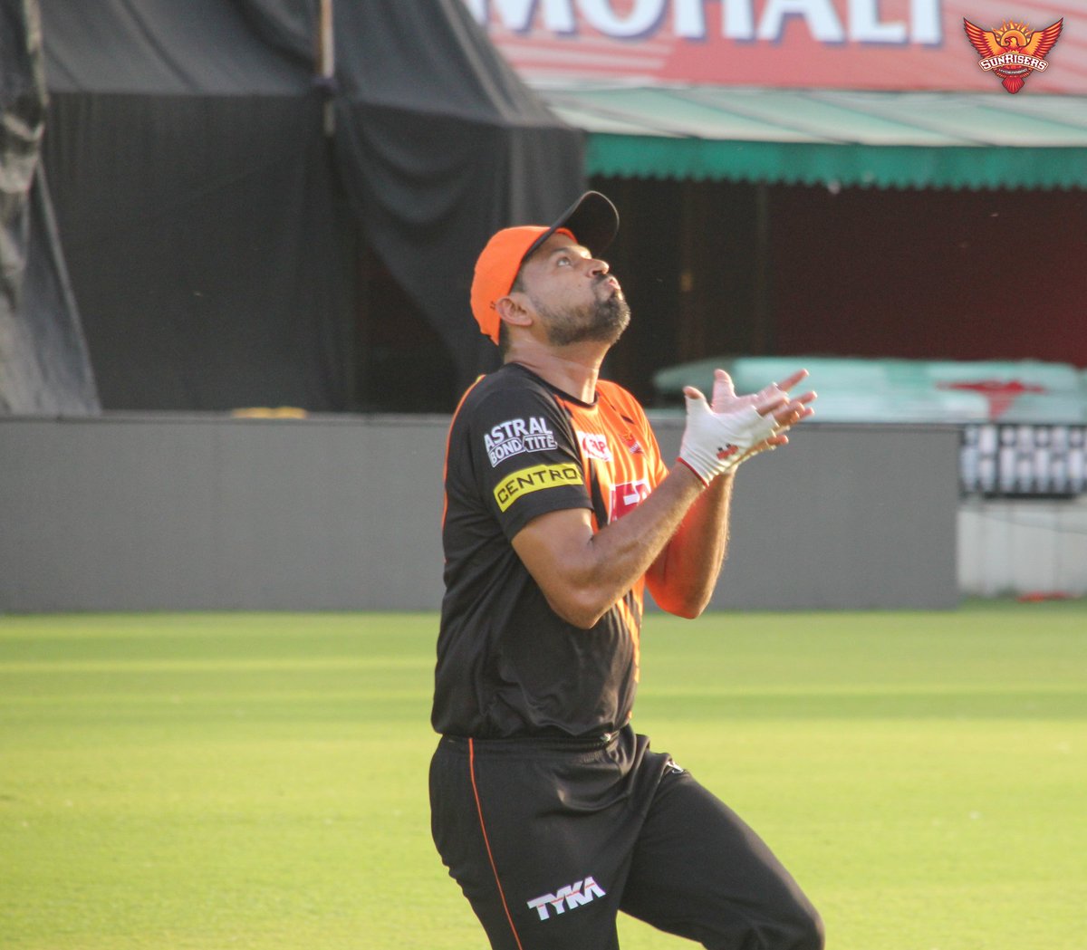 YusufFansClub's tweet photo. We Want Yusuf Opener With @SDhawan25
#OrangeArmy
#LiveArmy
#HitterMan #PathanPower https://t.co/LWffOwXO1j
