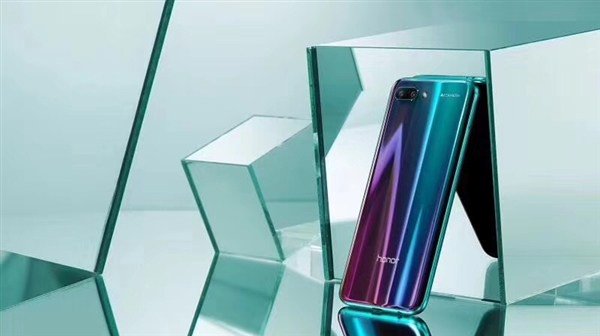 Gizchina's tweet photo. Honor 10 with Kirin 970, dual camera, AI, launched, starts at 2,599 Yuan
#BeautywithAI #Honor #Honor10 https://t.co/0Wx4MbSF1g https://t.co/auwdhs9V6v