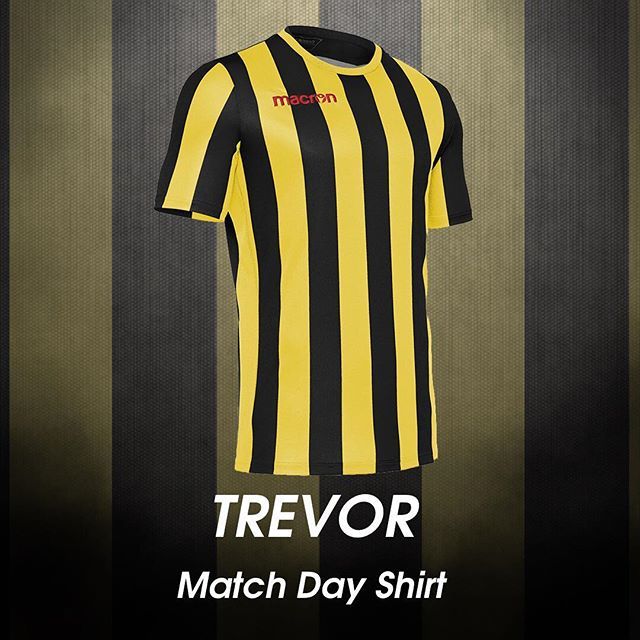 MacronNorwich's tweet photo. TREVOR | The new striped template for 2018 👌🏻 All 7 Coulourways launching next month 📆 | #Macron #BePartOfTheTeam #Teamwear #Norfolk #Suffolk #Football https://t.co/Jpg0RVQyZP https://t.co/OvqjHhKqKd