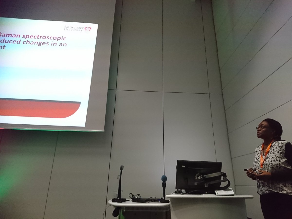 SpringSciX2018's tweet photo. Now in the bio Raman session Ilokugbe is telling us about 2D correlation Raman analysis to look at antibody fragment #springscix https://t.co/ngM5eS6xC0