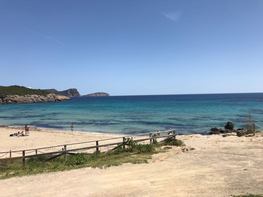 SEDBarcelona's tweet photo. Everithing ready for our incentive in Ibiza :) https://t.co/gxgYYK0lxZ