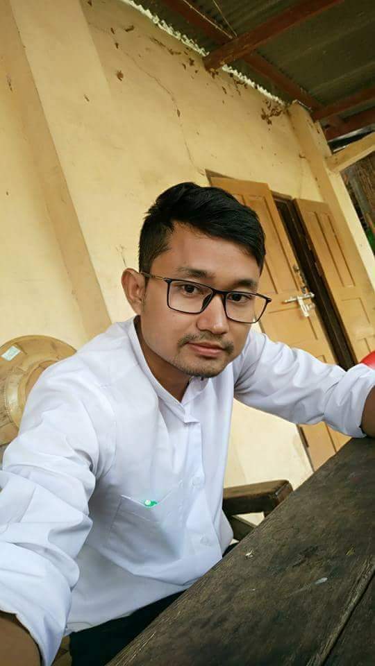 thantzin_htwe's tweet photo. က်ေနာ္ကိုဖင္လိုးတာလား၊
ခံတာလားတဲ့လာလာေမးၾကတယ္။
ခက္တယ္။က်ားကိုက္ပါတယ္ဆို
အေပါက္ႀကီးနဲ႔လားေမးၾကတယ္။ https://t.co/ewWKJskDAQ