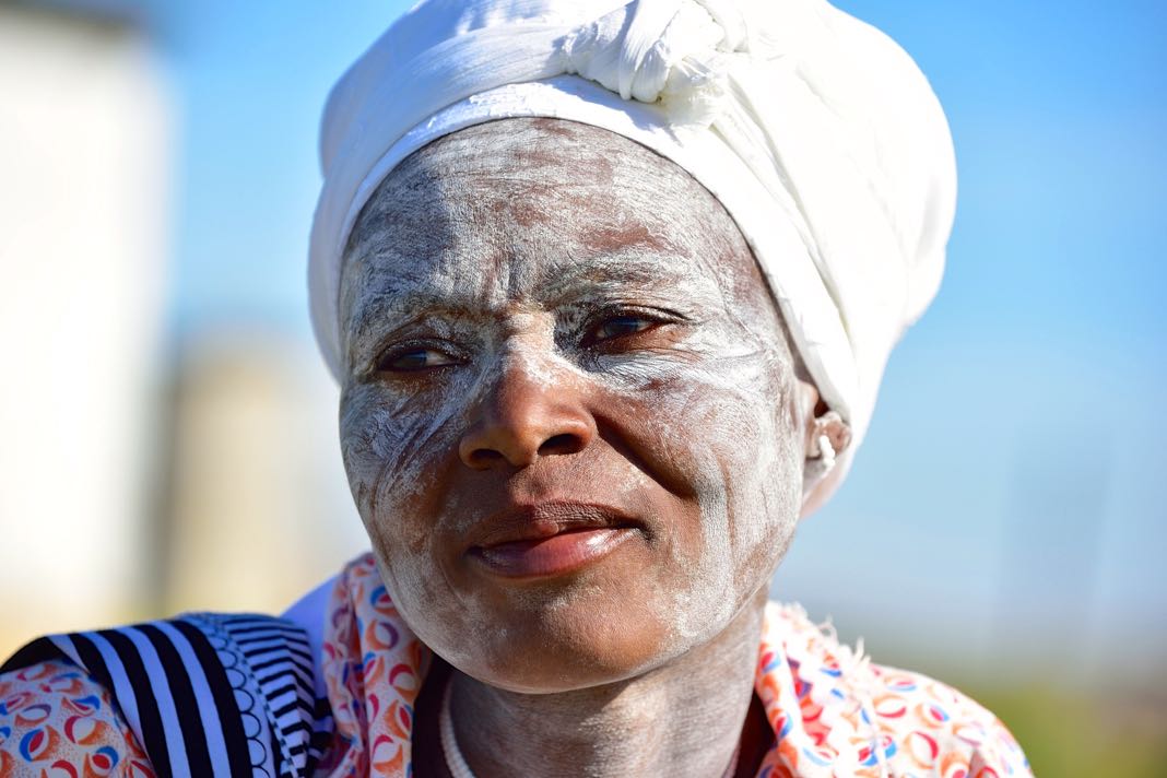 Una galleria viva di volti, a Cape Town, passeggiando tra le vie ... polariscafe.it/articoli/blog/…
#PolarisBlog #Sudafrica #CapeTown