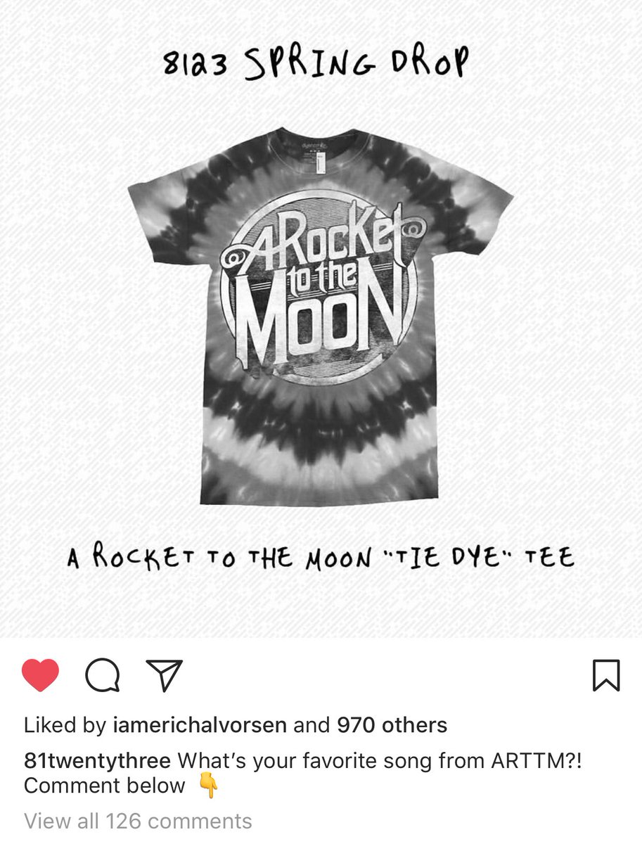 Hmm, what’s your favorite song guys?? 🤔🤔🤔