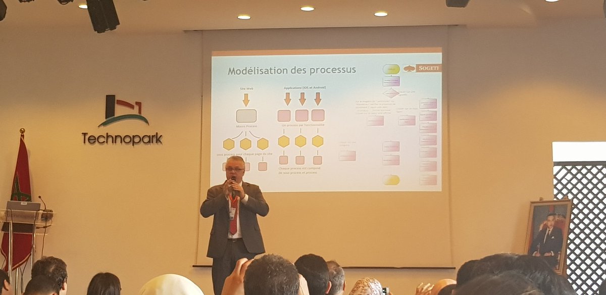 jess_limsy's tweet photo. Picking bits and pieces even though I don't understand French. 😅 From Agile manifesto, scrum to model-based testing (MBT), represent the desired behavior of system under test (SUT). Interesting.. 🤔 #jmtl #apebi #ibmcsc #cscmor12 https://t.co/jzYow1ixra