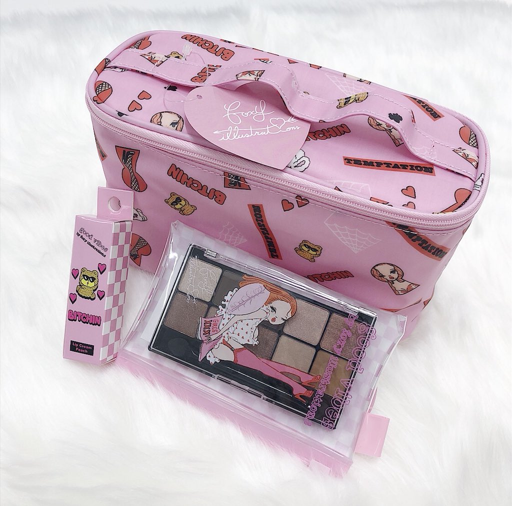 💗プレゼント企画💗
このツイートをRT&amp;@SHIBUYA109NET をフォローした方の中から抽選で3名様に『foxyコスメセット』をプレゼント！

アイシャドウパレット、リップクリーム、メイクポーチの3点セットだよ💄💋

締切は4月26日24時まで💕

#109プレゼント