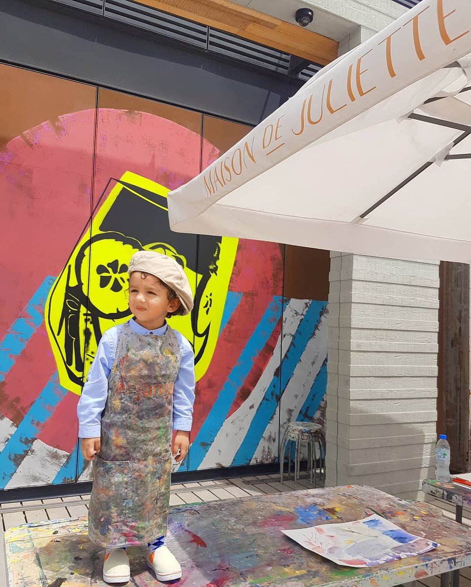 mdjcafe's tweet photo. #Thursdaythrowback to our art workshop with @thejamjardubai, featuring this petit artiste, looking dapper in his beret and apron. V-I-R-D-A-H https://t.co/TmUUqakqYN