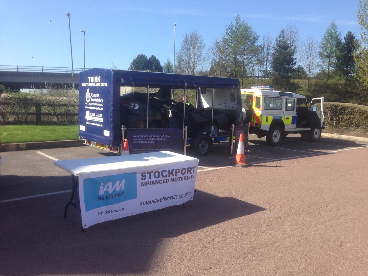 WilmslowFS's tweet photo. Crews starting to set up and apply the sun cream!! Come on down and meet us at Stanley Green Retail Park, Cheadle #roadsafetyevent 🚒🚓☀️ https://t.co/Fh3R9TynWs