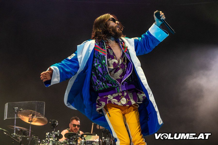 claudiadevecchi's tweet photo. #MONOLITHOUR
#30secondstomars β€ https://t.co/H6Pm09ggE4