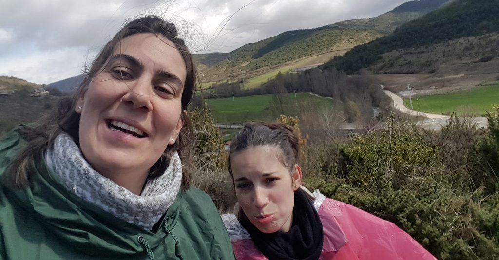 GSXIILinajes's tweet photo. Ya tenemos nuestro pequeño resumen del campamento de Semana Santa. No os lo podéis perder!! https://t.co/QtUmtiZjKF https://t.co/z3MNbdzroE