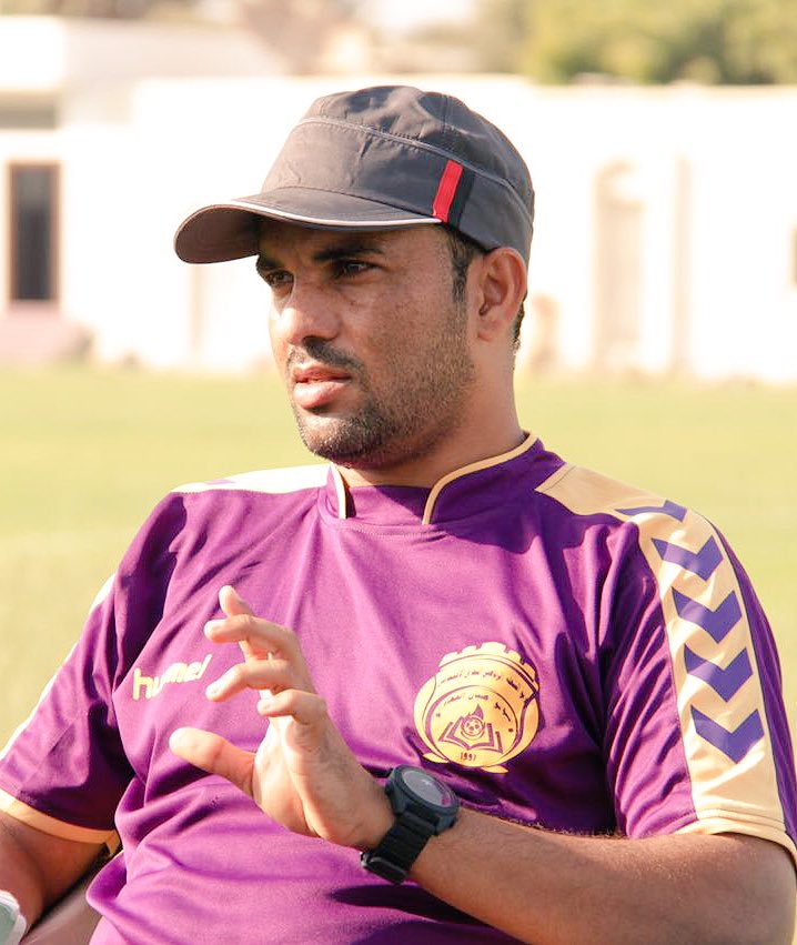 alshurooq_team's tweet photo. المدرب السابق للفريق الاول سهيل الهنداسي يقدم اعتذارة عن مواصلة تدريبة للفريق الاول نظراً لظروف عملة.

وتم تعيين لاعب الفريق السابق الكابتن وليد الكيومي مدرباً للفريق الاول
وسامي الرئيسي مساعداً له 
من أجل قيادة الفريق في المرحلة القادمة

كل التوفيق للجهار الفني الجديد للاصفر💛 https://t.co/PTXejguE9m
