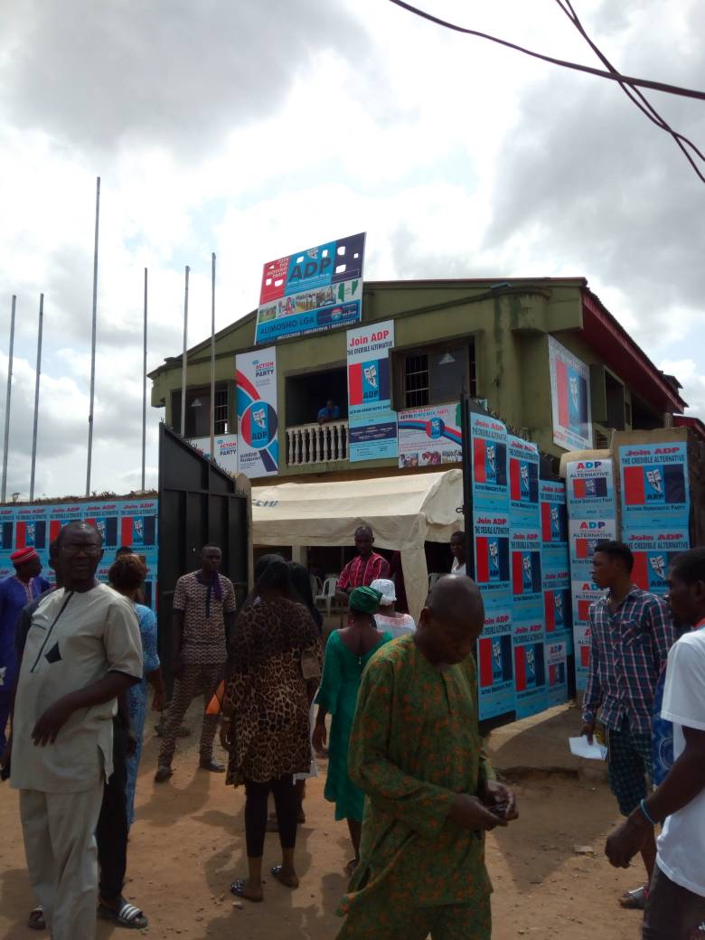 ADPLagos's tweet photo. Happening Now: Official opening ceremony of the Action Democratic Party (ADP) secretariat in Alimosho LG, Lagos. #JoinADP https://t.co/VrGs97eyzS