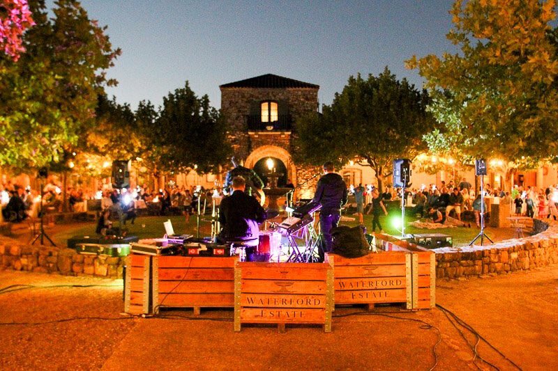 waterfordestate's tweet photo. Our tasting room is closing tomorrow at 15:00 for Waterford Sunset Session featuring @WatershedMusic. Please note that tickets are not available at the door, and today is the last day to purchase tickets: https://t.co/YGmnLa8c0u #WaterfordSunsetSession https://t.co/lHoc17L30N