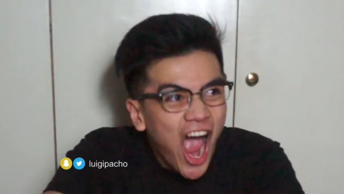 dyssann's tweet photo. Ganyan na itsura ko kanina nung nakakuha tas biglang service unavailablee @luigipacho  AHAHHAHAHAHAHAHHA https://t.co/vjtIczRBSm