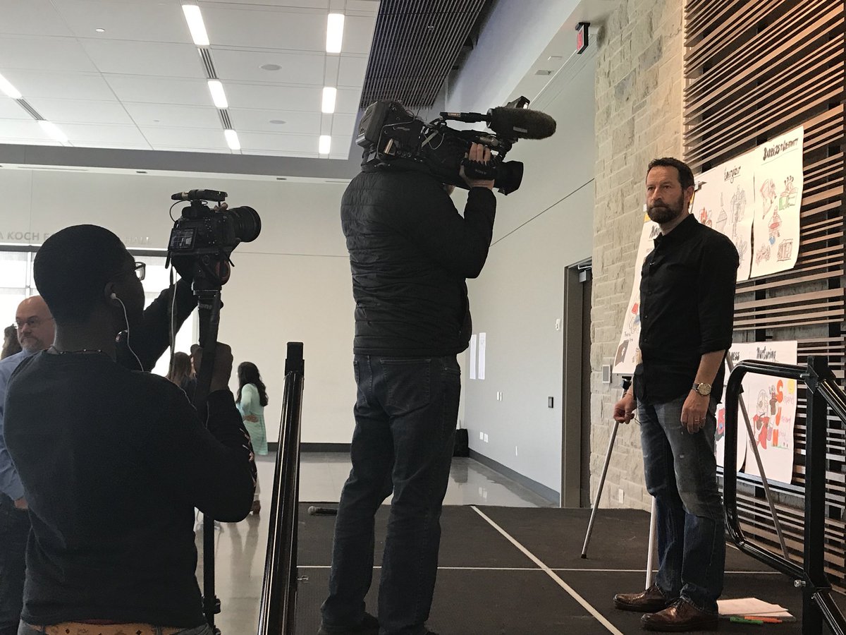 DigitalWichita's tweet photo. During a break, @DuncanJWardle speaks with @KAKEnews about creativity and innovation. #digitalict https://t.co/ZdATJFJ0Ck